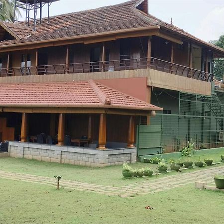 Kuttichira Heritage Home Alappuzha Ngoại thất bức ảnh